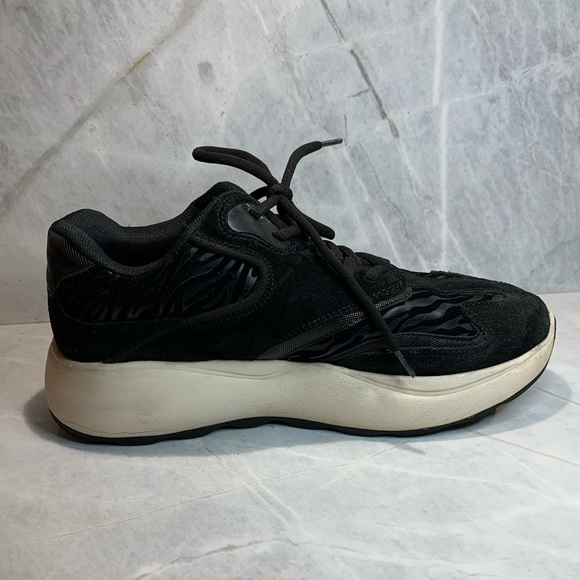 Zara black zebra print platform sneaker size 40|9 - Picture 2 of 7
